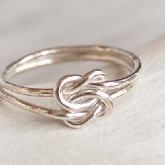 knot ring, silver double knot, 18 gauge 1mm - Picture 3 of 4